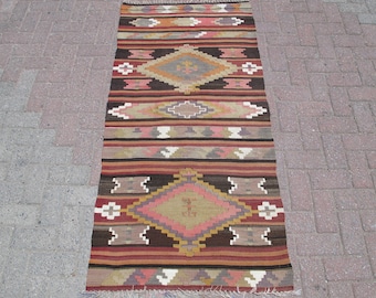 Rustic Pastel Wool Kilim Runner - Vintage Handwoven Ethnic Hallway Carpet 2.7 x 5.7 ft