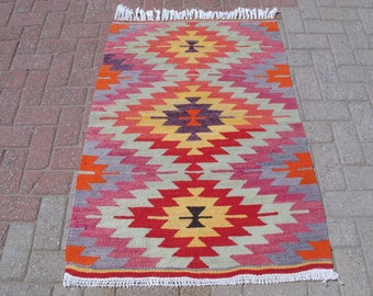 Vintage Turkish Kilim Rug: Small Bohemian Geometric Rug (2'8" x 3'9")