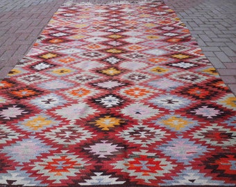 Handmade Vintage diamond kilim rug, large oriental area kilim carpet rugs, 5.21 x 9.41 ft, handwoven wool boho carpet for bedroom