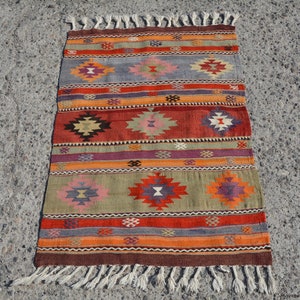 Small Geometric Kiim Rug 3x4 | Red Green Kilim | Boho Bedroom and Living Room Rug | Kelim Rug