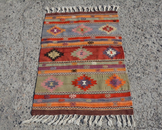 Small Geometric Kilim Rug: Red & Green Boho Area Rug (3x4)
