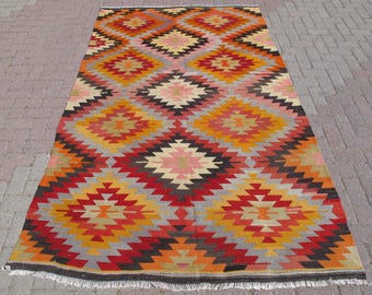 Vintage Turkish Kilim Rug 5x8: Handwoven Wool Diamond Area Rug