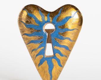Ceramic Heart Keyhole Ring · Hand-Painted Blue & Gold Rays · One of a Kind