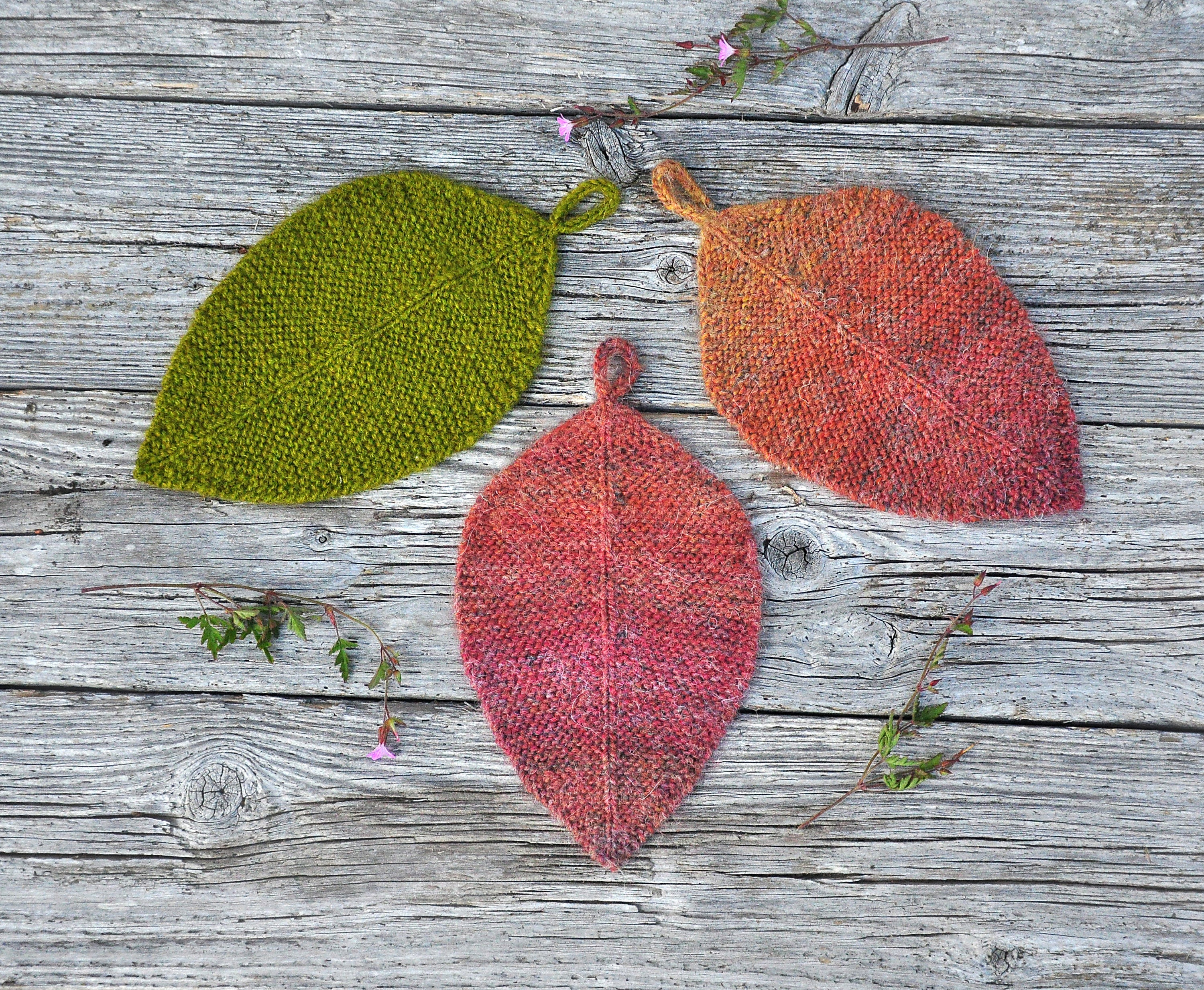 Leaf Knitting Pattern PDF Simple Oval Leaf Ornament Knit - Etsy