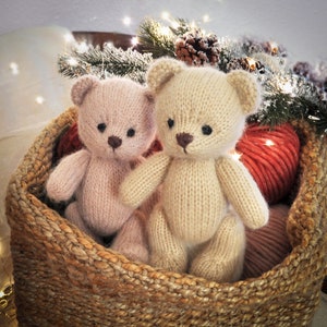 Teddy Bear knitting pattern, Knitted animal toy, In the round Pattern imagen 4