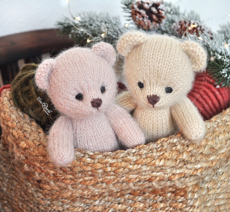 Teddy Bear knitting pattern, Knitted animal toy, In the round Pattern imagen 9