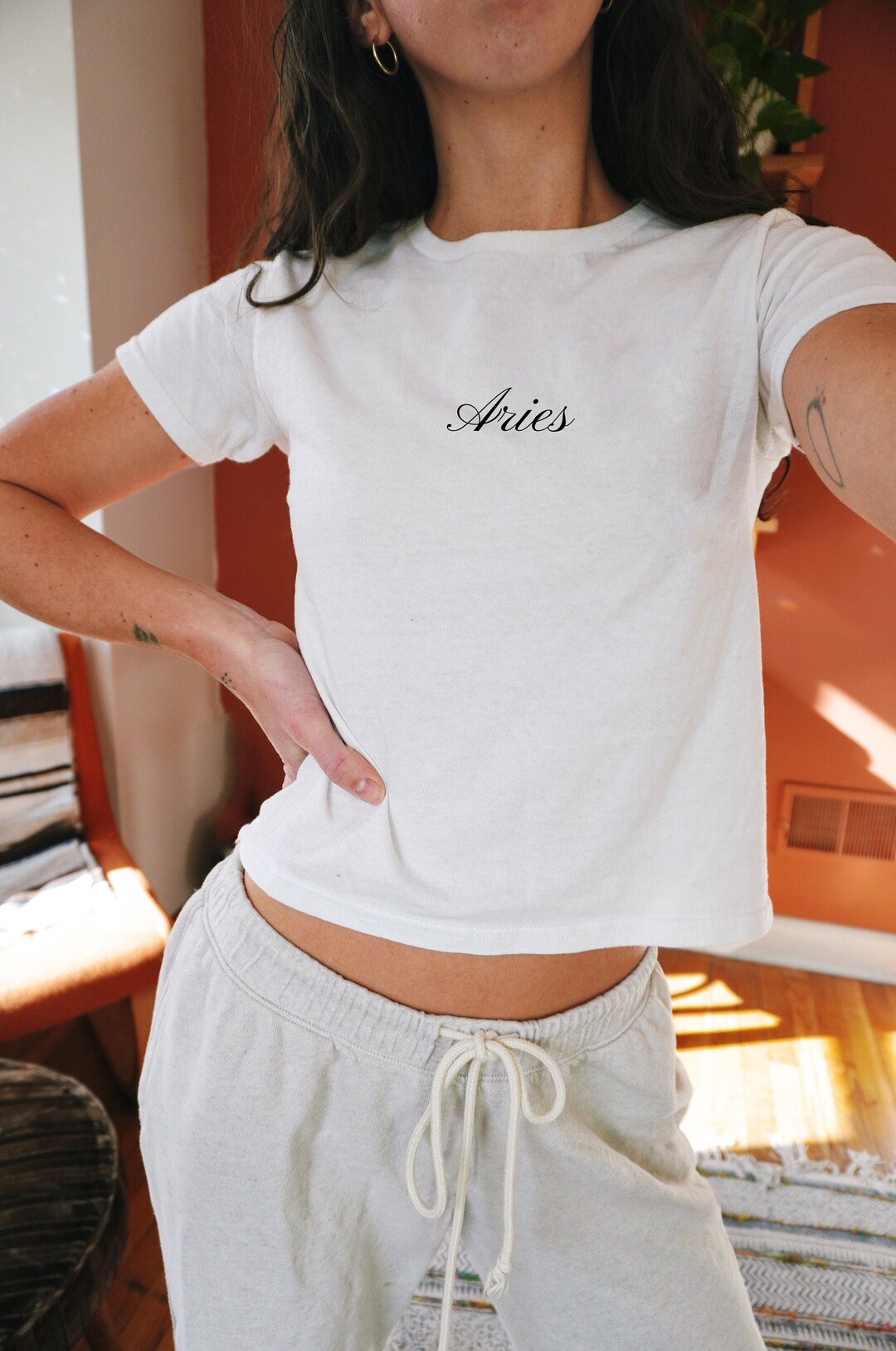 トップス Aries T-shirt archive Y2K England Retro Aries Y2k Baby Tee Shirt Zodiac Astrology T Shirt