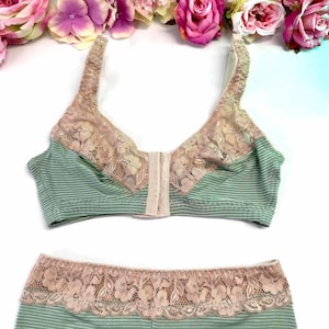 Green Cotton Soft Bralette With Beige Lace.