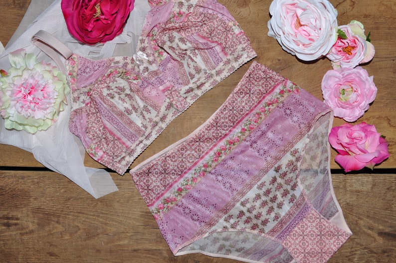 Sheer bralette Soft bra Mesh bralette Bra \\no bones bra Sheer lingerie Soft cup bra Pink bralette Floral bralette Boho style bralette
