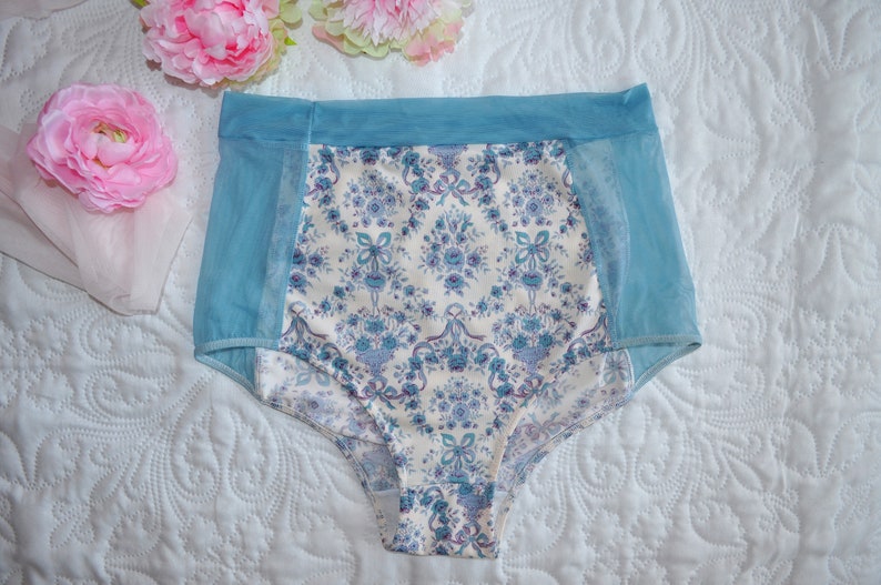 blue mesh pants