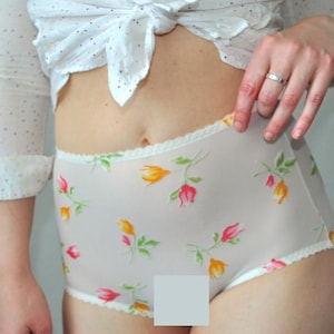 Floral 2 layer sheer and microfibre panties on high waist, non-transparent.