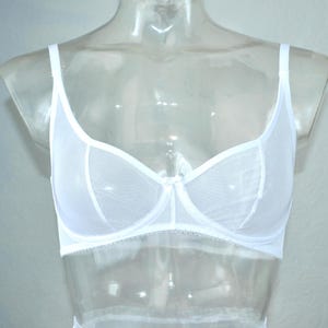Weißer Mesh Sheer Softschalen-BH, viele Farben.