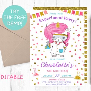 Pode incluir: Convite editável para uma festa de aniversário de 5 anos com um unicórnio vestindo um jaleco de laboratório e óculos de proteção. O convite tem um esquema de cores rosa, dourado e branco e diz "Experiment Party!" e "Charlotte's 5th Birthday!"