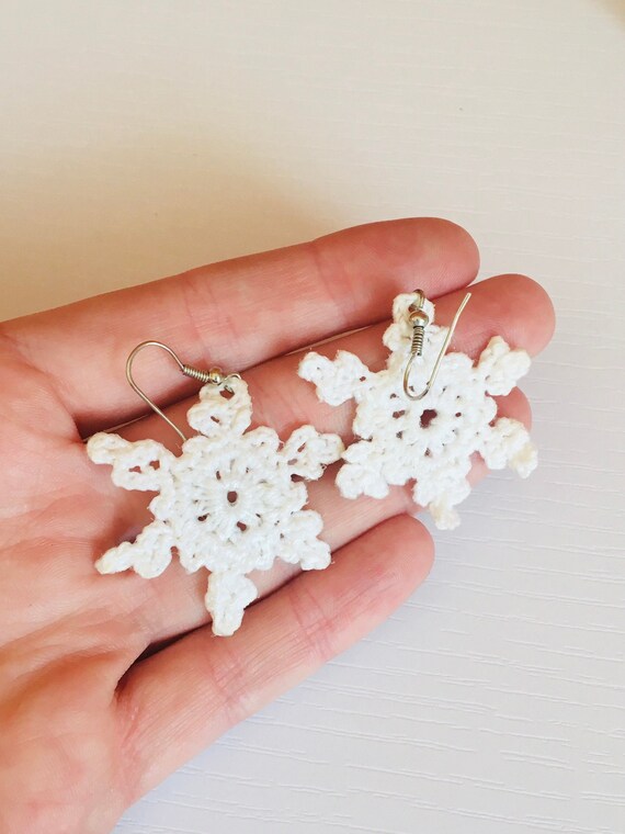 Vintage Large Handmade White Fabric Snowflake Ear… - image 1