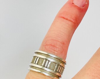Vintage Tiffany & Co. Atlas Band Ring 1995 Minimalist Grooved