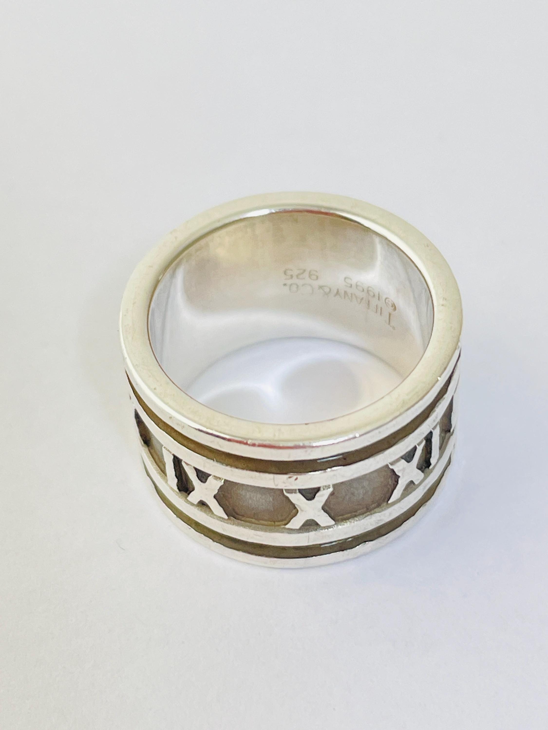 Vintage Tiffany & Co. Atlas Band Ring 1995 Minimalist Grooved