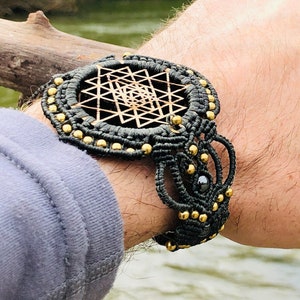 Sri Yantra Sacred Geometry Watch bracelet macrame, Buddist Watch, Reminder for Meditation