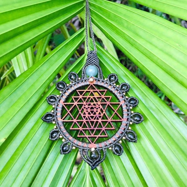 Sri Yantra Necklace "Garden spirit"