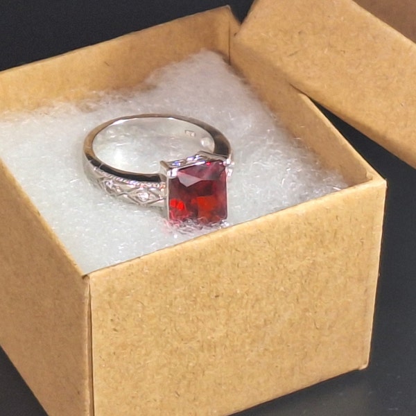 Size 7.5 .925 Sterling Silver Red Topaz Ring, Vintage Ring, Antique Jewelry, Filigree Sculpted Metal, Engagement Ring, Statement Ring