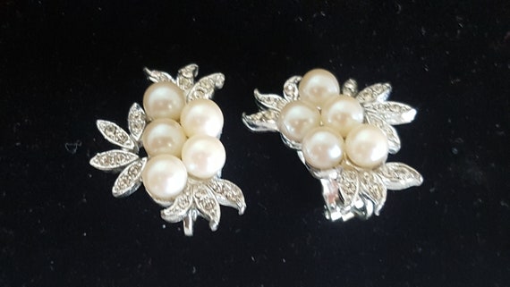 Bridal Wedding Earrings, Faux Pearl and Rhineston… - image 6