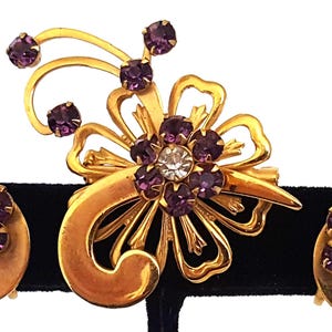 Conjunto de joyas de cristal con diamantes de imitación morados, pendientes vintage con broche floral y cierre de rosca, broche de flor de amatista con piedra natal, regalo de cumpleaños para mamá. imagen 3