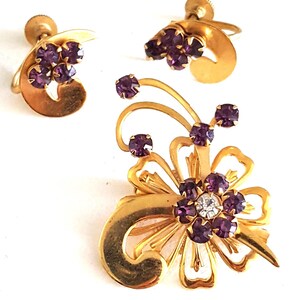 Conjunto de joyas de cristal con diamantes de imitación morados, pendientes vintage con broche floral y cierre de rosca, broche de flor de amatista con piedra natal, regalo de cumpleaños para mamá. imagen 1
