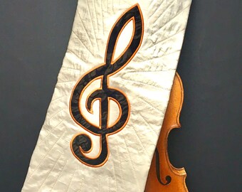 Violin cover "treble clef on cream colored silk"