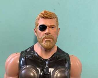 Figura de acción de Marvel Thor.