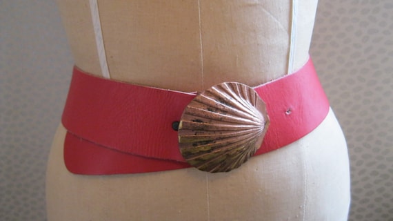 Raspberry Red Leather Belt With Copper Clam Shell - image 1