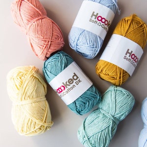 Recycled Cotton Yarn: Hoooked Cotton DK. Knitting Kit - Etsy