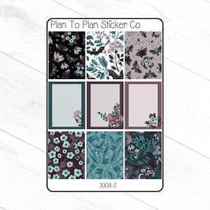 Puede incluir: Una hoja de pegatinas con una variedad de dise&ntilde;os. La fila superior presenta patrones florales y de murci&eacute;lagos en negro, verde azulado y malva. La fila central tiene rect&aacute;ngulos en blanco con detalles florales. La fila inferior muestra patrones florales en verde azulado y verde oscuro.