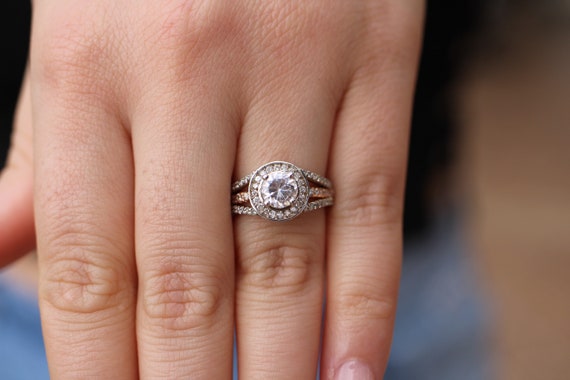 Bague De Fiançailles Moissanite 2.70 Ct Or Blanc 14k - Taille US 6 - Lab-Created