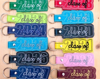 Class of Key Fob | Key Chain For Class Of 2022 2023 2024 2025 2026 2027 2028 2029 2030 2031 2032 2033