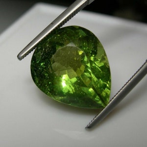 CLOSEOUT 17.0ct rare LARGE Green Apatite gem Brazil Natural gemstone Fancy yellowish Green Color Genuine Loose Untreated Unheated Brazilian