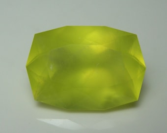 6.70ct PREHNITE gem AUSTRALIA natural Yellow gemstone Australian Prehnite untreated, genuine, Fancy Shape, Collector Stone, rare