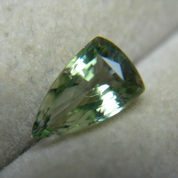 Green tanzanite best sale stone