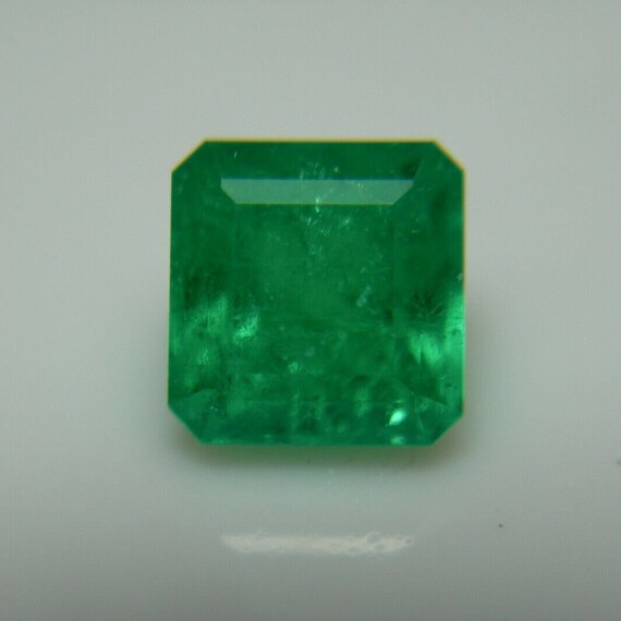 Émeraude Naturelle De Colombie - 3,936 Carats - Certifiée Bellerophon - Forme Poire