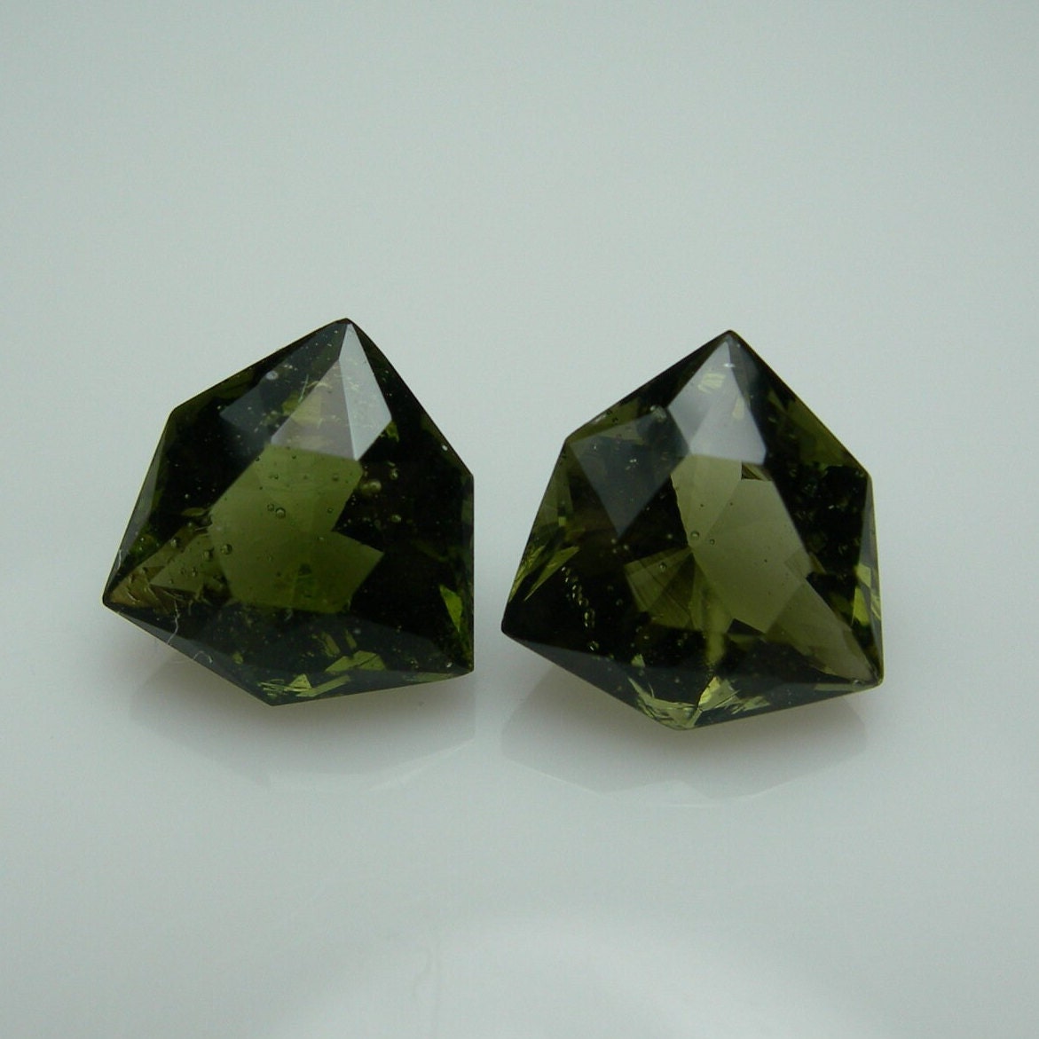 一二三トーイ 遺跡貝獣ヅガン グレー成型/メタ緑/メタ紫/銀 グレー成型/メタ緑/メタ紫/銀 遺跡貝獣ヅガン 一二三トーイ