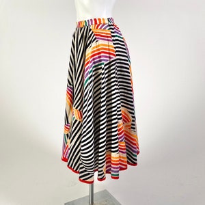Rare Vintage 1980s Giorgio Sant&#39;Angelo Marjer-Parts Full Circle Skirt with Optical Psychedelic Print Black White Rainbow with Pockets