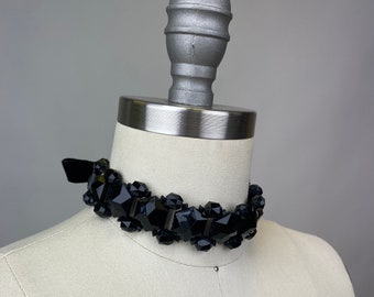 Vintage 1980s Does Victorian Imitation Jet Beaded Choker Necklace Black Plastic Beads and Velvet Ribbon Steampunk