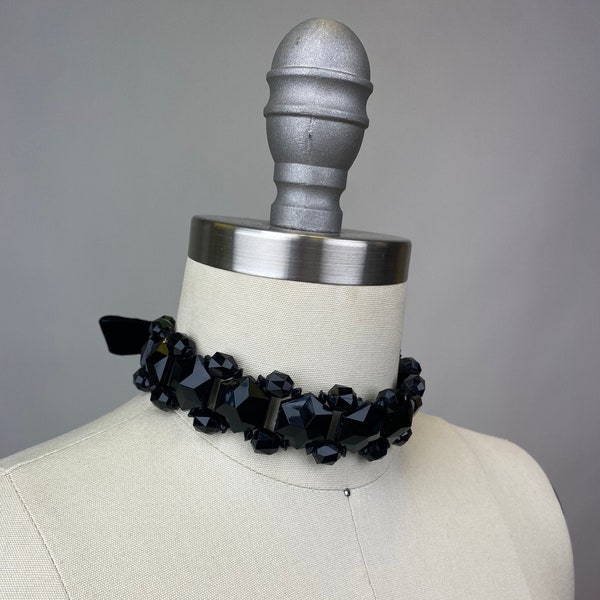 Vintage 1980s Does Victorian Imitation Jet Beaded Choker Necklace Black Plastic Beads and Velvet Ribbon Steampunk