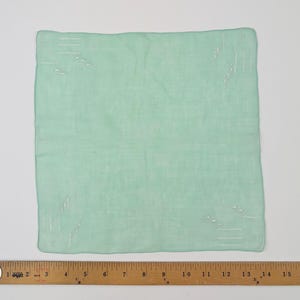 Vintage 1950s Green novelty Embroidered hankie Handkerchief Hanky St. Patricks Day