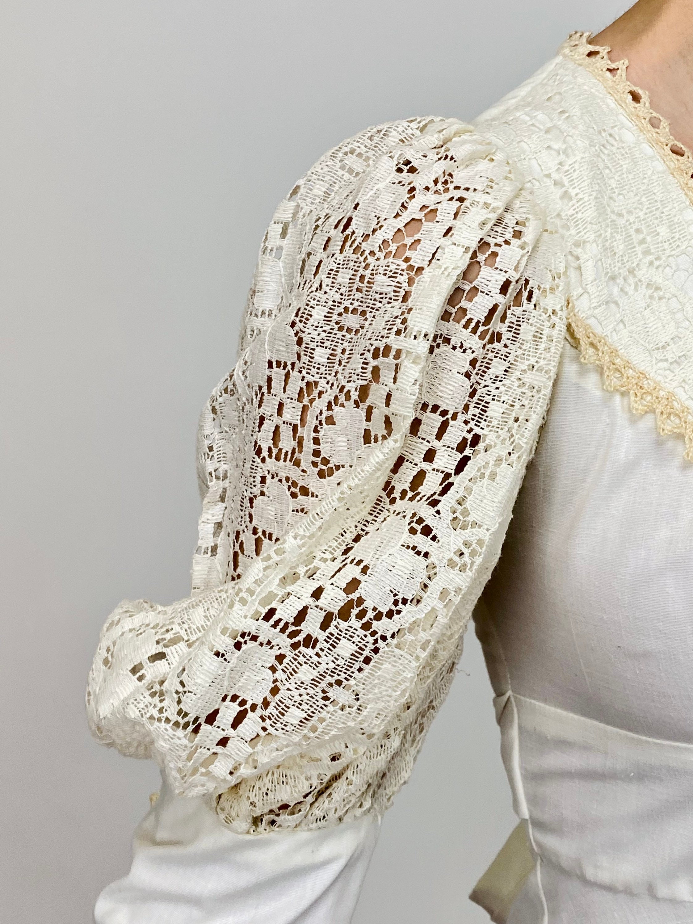 Vintage 1970s Designer Gunne Sax Long White Dress Gown W Cream Lace ...