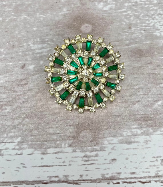 M. Boucher Signed Vintage Rhodium Plated Emerald Green and  display picture 2