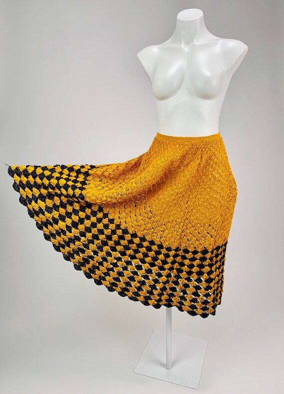 Halloween lover's Vintage 1950’s Raffia Crochet or