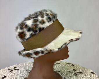 BARBATSULY FURS LEOPARD PONY HAIR HAT SZ M * Silly Leopard Fuzz Top Hat – APOC STORE main image 4