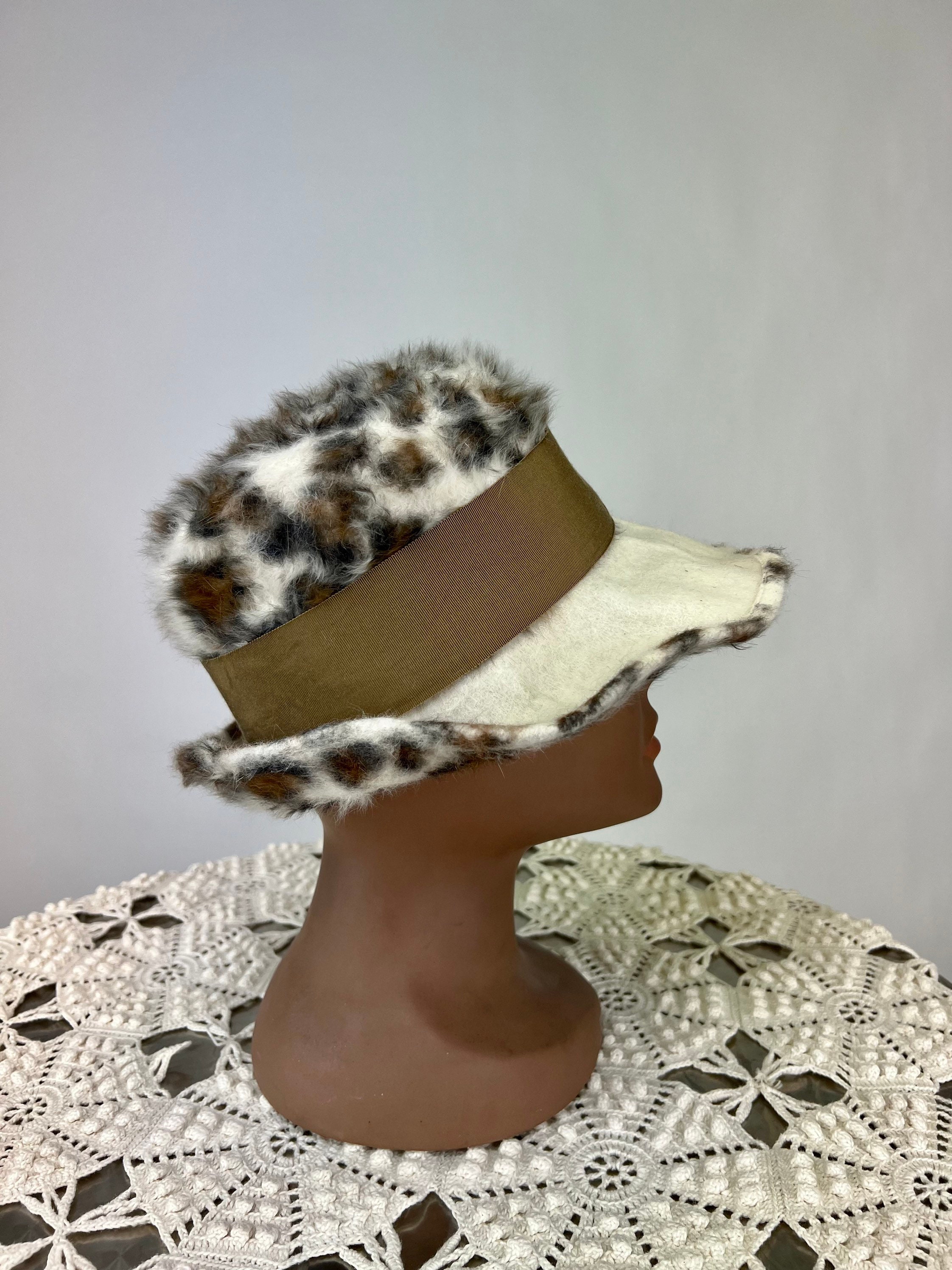 Yves Saint Laurent Ysl Fox Fur Hat