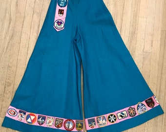 Vintage Novelty Homemade Wide Leg Culotte Blue Felt Ski Pants Gaucho International Patches Palazzo Style Winter Pants Hand Made Vintage