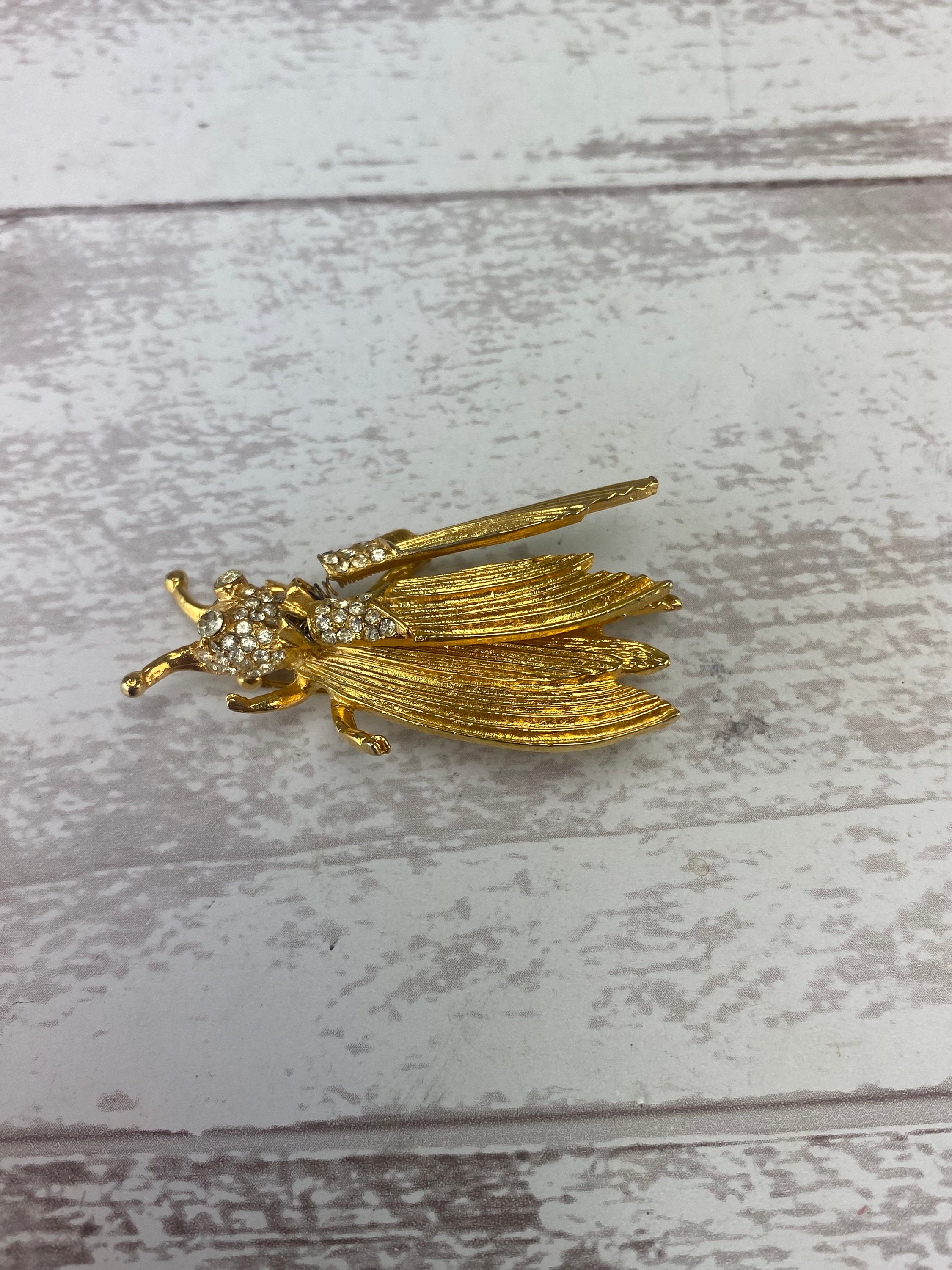 Vintage 1940s SIGNED Hattie Carnegie Gilded Insect Trembler
