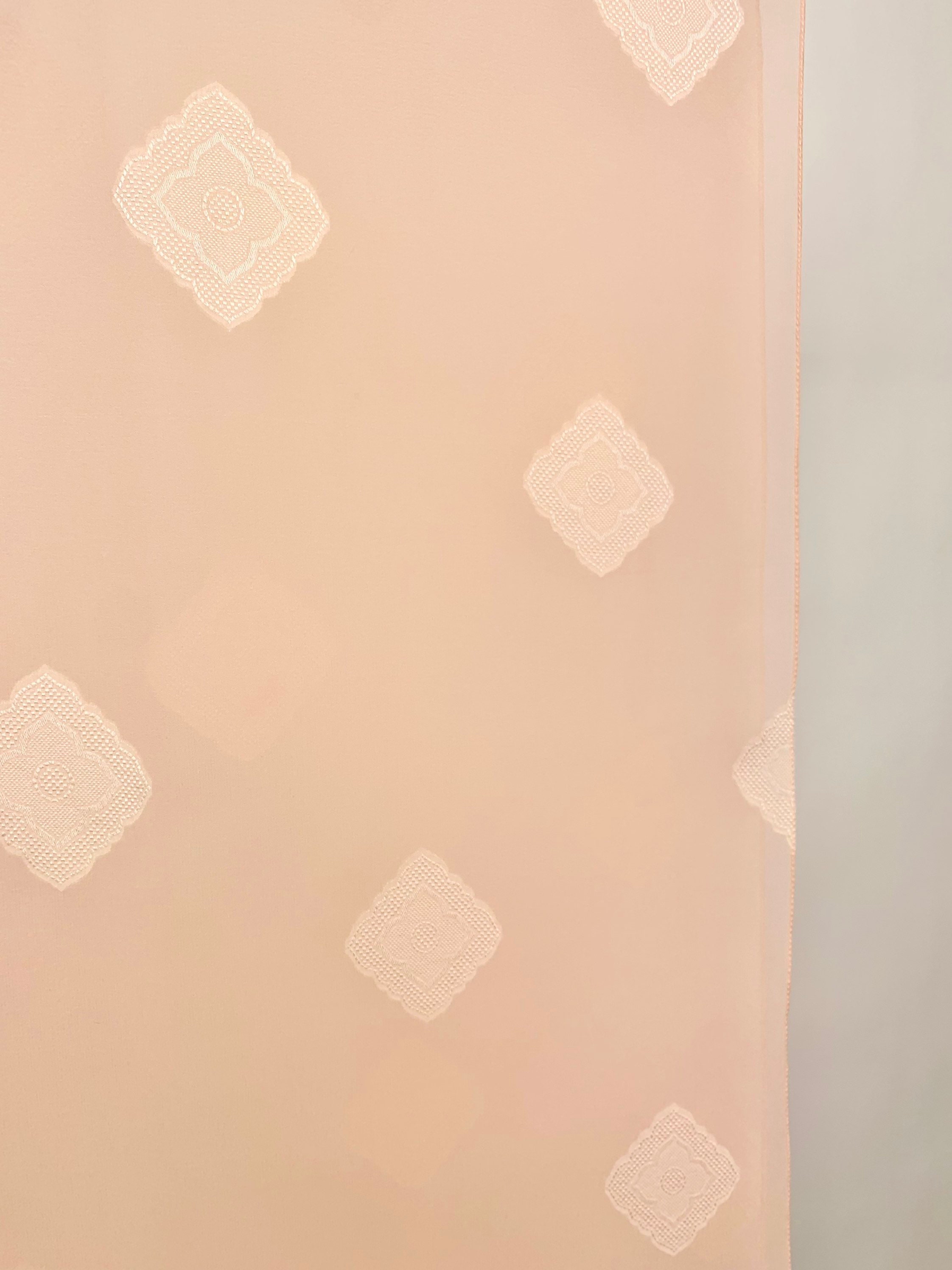 スカーフ EMPORIO ARMANI Woman Scarf Pink EW001865AF15674 UA205 Vintage 1990s Designer Giorgio Armani Light Pink Silk